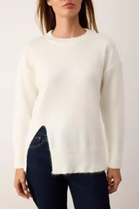 TRENDYOLMİLLA Ecru Soft textured Slit Detailed Knitwear Sweater - Image 3