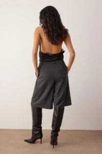 TRENDYOLMİLLA Anthracite Melange LONG Material Shorts & Bermuda - Image 13