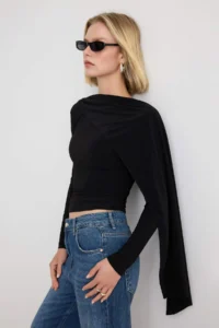 TRENDYOLMİLLA Black Plain Fitted Cape Detailed Boat Neck Thick Sandy Knitting Blouse