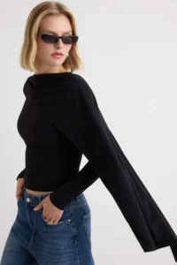 TRENDYOLMİLLA Black Plain Fitted Cape Detailed Boat Neck Thick Sandy Knitting Blouse - Image 2