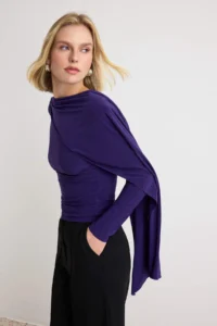 TRENDYOLMİLLA Purple Plain Fitted Cape Detailed Boat Neck Thick Sandy Knitting Blouse - Image 2