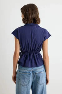 TRENDYOLMİLLA NAVY BLUE Binding Detailed Blouse - Image 4