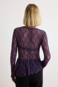 TRENDYOLMİLLA Dark Purple Plain peplum Crew Neck Asymmetric Lace Knitting Blouse - Image 4