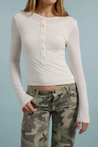 TRENDYOLMİLLA More Sustainable Ecru Cashmere Blended Transparent Fitted Double Layer Buttoned Knitting Blouse - Image 4