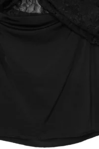 TRENDYOLMİLLA Black Plain Fitted Crew Neck Lace Knitting Blouse - Image 8