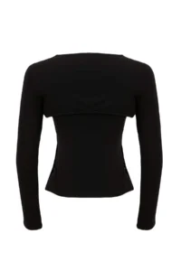 TRENDYOLMİLLA Black Plain Fitted Bolero Accessory Detailed Lycra Jersey Double Layer Knitting Blouse - Image 10