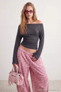 TRENDYOLMİLLA Anthracite Plain Fitted Boat Neck Bat Arm Viscose Rib Knitting Blouse
