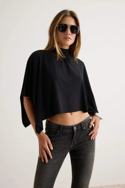 TWOAW27BZ00211-BLACK_1