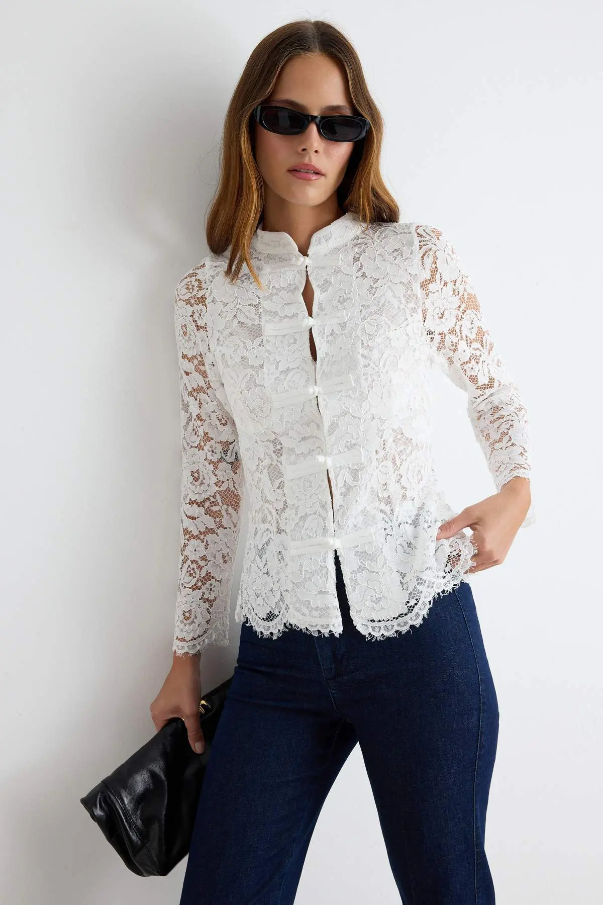 TWOAW27BZ00283-WHITE_1