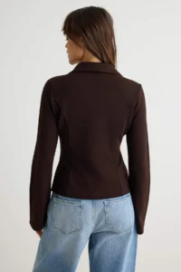 TRENDYOLMİLLA Brown Plain Fitted/Body-Fitting V-neck buttoned Knitting Blouse - Image 4