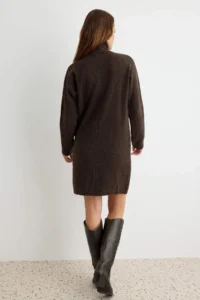 TRENDYOLMİLLA Brown High Neck Stitch Detailed Bat Arm Knit Dress - Image 4