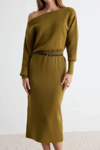 TRENDYOLMİLLA Oil Green bodycone Arched Boat Neck LONG Knit Dress - Image 3