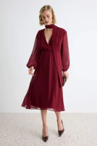 TRENDYOLMİLLA Burgundy Shawl Detailed A-Cut/Life Form Midi Weaving Siphon Dress