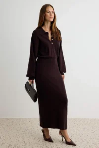 TRENDYOLMİLLA Brown Polo Shirt Collar Bluzan Plain Maxi Knit Dress