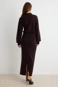TRENDYOLMİLLA Brown Polo Shirt Collar Bluzan Plain Maxi Knit Dress - Image 4
