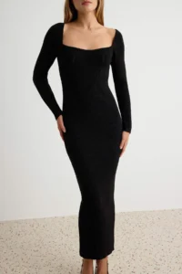 TRENDYOLMİLLA Black Heart Collar bodycone Maxi Knit Dress - Image 3