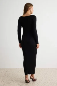 TRENDYOLMİLLA Black Heart Collar bodycone Maxi Knit Dress - Image 4