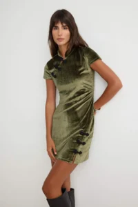 TRENDYOLMİLLA Khaki China Button Detailed bodycon/Fitting Short / Mini Velvet Knitting Dress