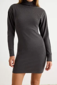 TRENDYOLMİLLA Anthracite Thessaloniki bodycon/Fitting Bat Arm Short / Mini High Neck Knitting Dress - Image 3