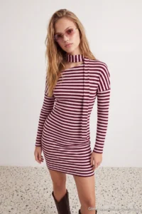 TRENDYOLMİLLA Plum bodycon/Fitting with scarf Midi Asymmetric Collar Long Sleeve Knitting Dress - Image 2