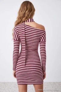 TRENDYOLMİLLA Plum bodycon/Fitting with scarf Midi Asymmetric Collar Long Sleeve Knitting Dress - Image 3