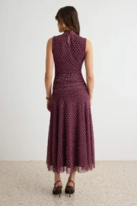TRENDYOLMİLLA Burgundy skater/Belden Flared Polka Dot High Neck Sleeveless Maxi Lined Knitting Dress - Image 4