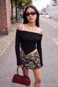 TRENDYOLMİLLA Khaki Camo Patterned Mini Skirt