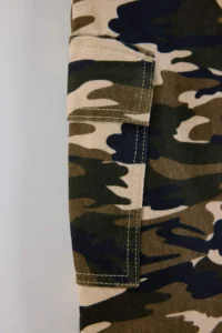 TRENDYOLMİLLA Khaki Camo Patterned Mini Skirt - Image 5