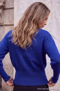 TRENDYOLMİLLA Wardrobe Essentials Saks BLUE Waist Fitting Knitwear Cardigan - Image 4