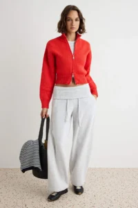 TRENDYOLMİLLA Red High Neck Crop Waist Fitting Knitwear Cardigan - Image 2