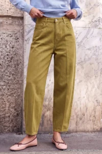 TRENDYOLMİLLA Wardrobe Essentials Tan 100% Cotton High Waist barrel jeans - Image 2