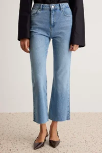 TRENDYOLMİLLA BLUE Medium Flexible High Waist Flare flared leg jeans - Image 4