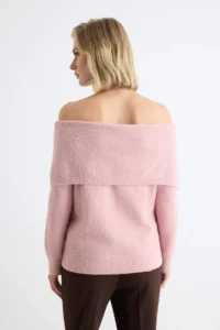 TRENDYOLMİLLA PINK Soft textured Carmen Collar Knitwear Sweater - Image 4