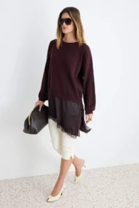 TRENDYOLMİLLA Brown Asymmetric Lace Detailed Knitwear Sweater