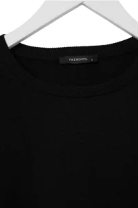 TRENDYOLMİLLA Wardrobe Essentials Black 100% Wool Crew Neck Basic Knitwear Sweater - Image 2