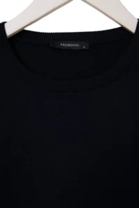 TRENDYOLMİLLA Wardrobe Essentials NAVY BLUE 100% Wool Crew Neck Basic Knitwear Sweater - Image 2
