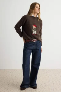 TRENDYOLMİLLA Brown Soft textured Teddy Bear Patch Knitwear Sweater
