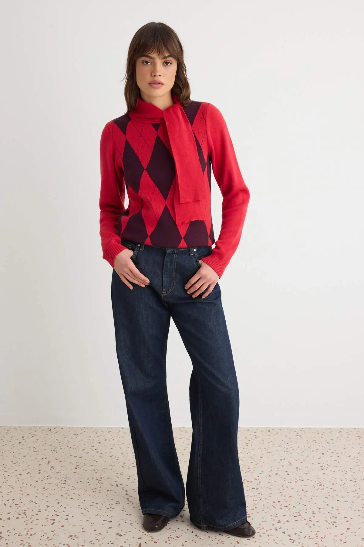TWOAW27KZ00150-RED_1