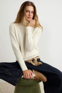 TRENDYOLMİLLA Stone Pul sequined High Neck Knitwear Sweater - Image 2