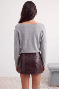 TRENDYOLMİLLA Gray Premium Thread/Special Thread Boat Neck Fitted Knitwear Sweater - Image 3