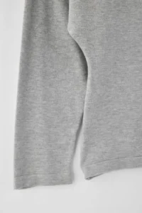 TRENDYOLMİLLA Gray Premium Thread/Special Thread Boat Neck Fitted Knitwear Sweater - Image 8