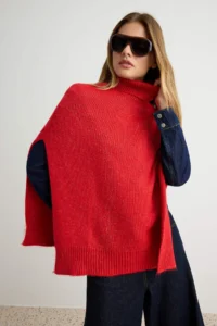 TRENDYOLMİLLA Red Soft textured High Neck Sleeveless Cape/Cape Knitwear Sweater - Image 3