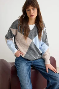 TRENDYOLMİLLA Anthracite Baklava Patterned V-Neck Sweater