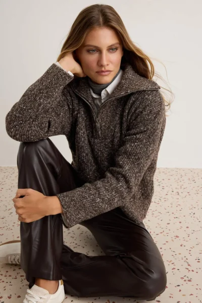 TWOAW27KZ00196-BROWN_1