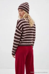 TRENDYOLMİLLA Brown Striped Oversized Crew Neck Soft Beret Knitwear Sweater - Image 4