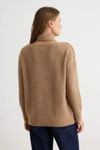 TRENDYOLMİLLA Mink Soft textured Scarf Knitwear Sweater - Image 4