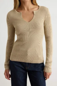 TRENDYOLMİLLA More Sustainable Beige Wacky Collar Basic Knitwear Sweater - Image 3