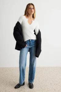 TRENDYOLMİLLA More Sustainable Ecru Wacky Collar Basic Knitwear Sweater