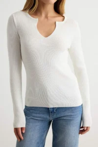 TRENDYOLMİLLA More Sustainable Ecru Wacky Collar Basic Knitwear Sweater - Image 2