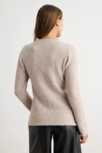 TRENDYOLMİLLA Beige Soft textured Trend/ Button Detailed Knitwear Sweater - Image 4